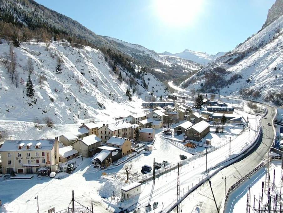 6b Dans Les Pyrenees Proche D'andorre LʼHospitalet-près-lʼAndorre