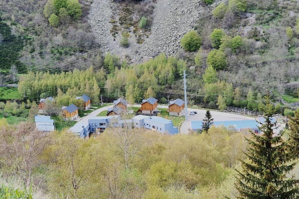 6b Dans Les Pyrenees Proche D'andorre * LʼHospitalet-près-lʼAndorre