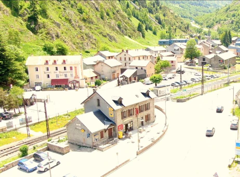 6b Dans Les Pyrenees Proche D'andorre Chalet *