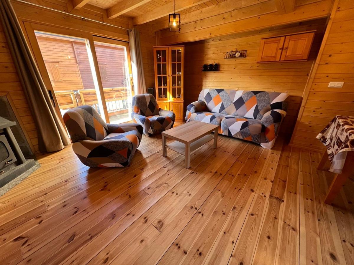 Chalet 6b Dans Les Pyrenees Proche D'andorre LʼHospitalet-près-lʼAndorre